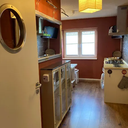 Ankerplatz In Boeel Fuer Sie, Komplette Inkl. Terasse Und Parkplatz Boel