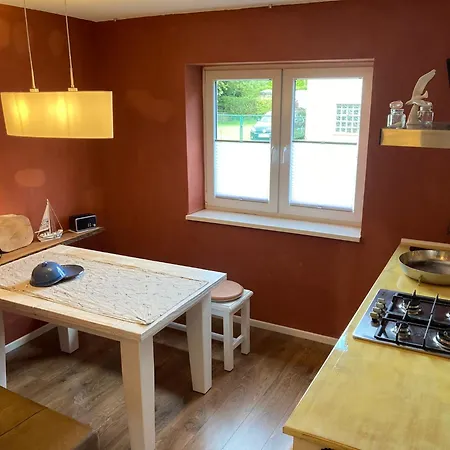 Daire Ankerplatz In Boeel Fuer Sie, Komplette Inkl. Terasse Und Parkplatz Boel